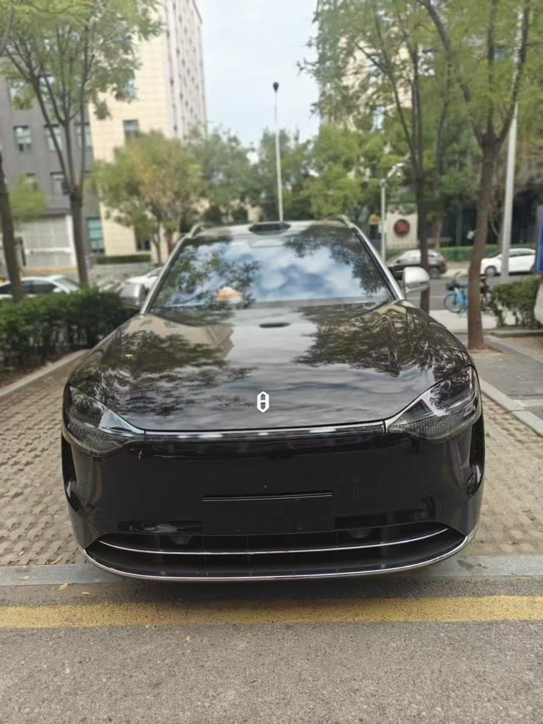 2024款问界M9增程UItra版42Kwh