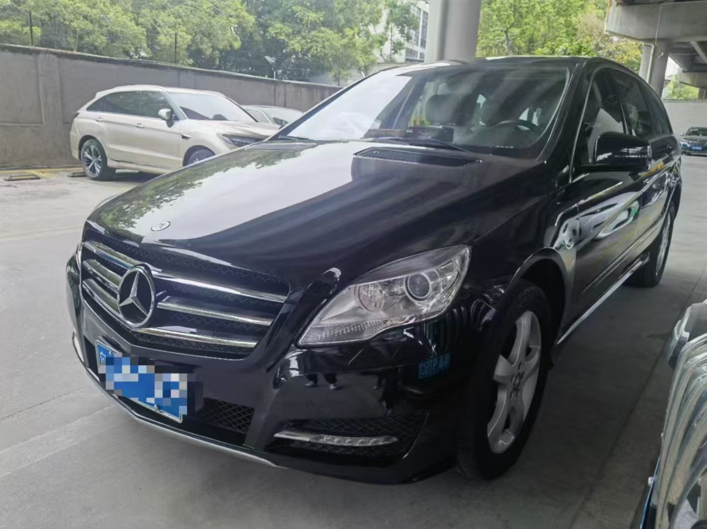 2014款 奔驰R320 4MATIC 豪华型